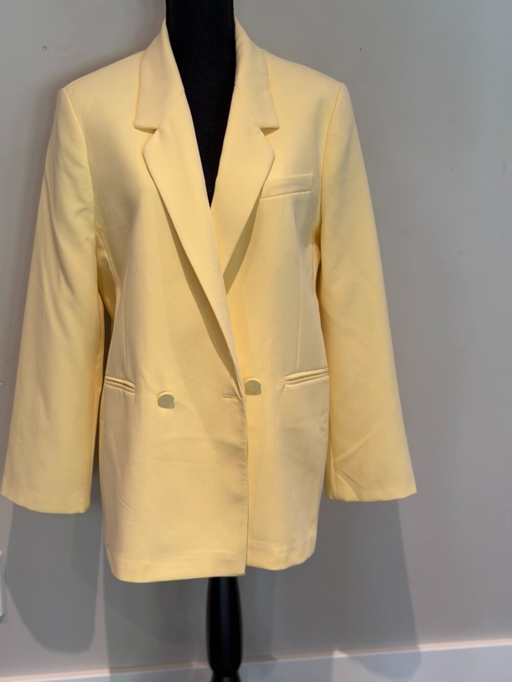 Dynamite Noa Oversized Blazer Butter Yellow Size Small NWT